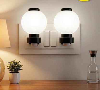 Ball Style 0.5W 2-Pin Plug & Play Night Lamp (Random Color) Pack of 1